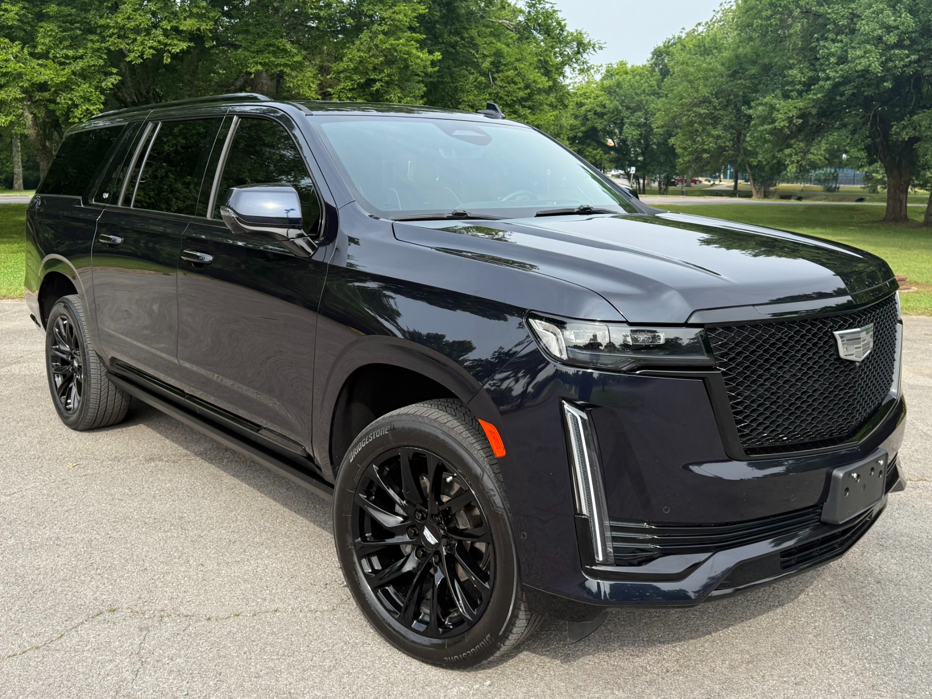 Used 2023 Cadillac Escalade ESV Sport Platinum ONYX PGK, SUPER